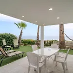 Case de vacanță Blu House* Meneou