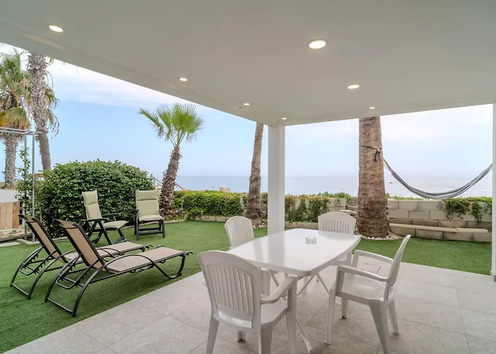 Casa de Férias Blu House* Meneou